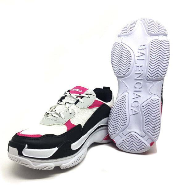 balanciaga-tenis-feminino-balenciaga-triple-s-15979308256341-bf99c8e1d88cd3ecbe15982734101033-1024-1024